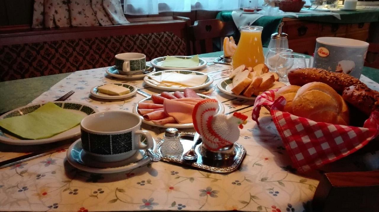 Privatpension Gosaukammblick Buitenkant foto