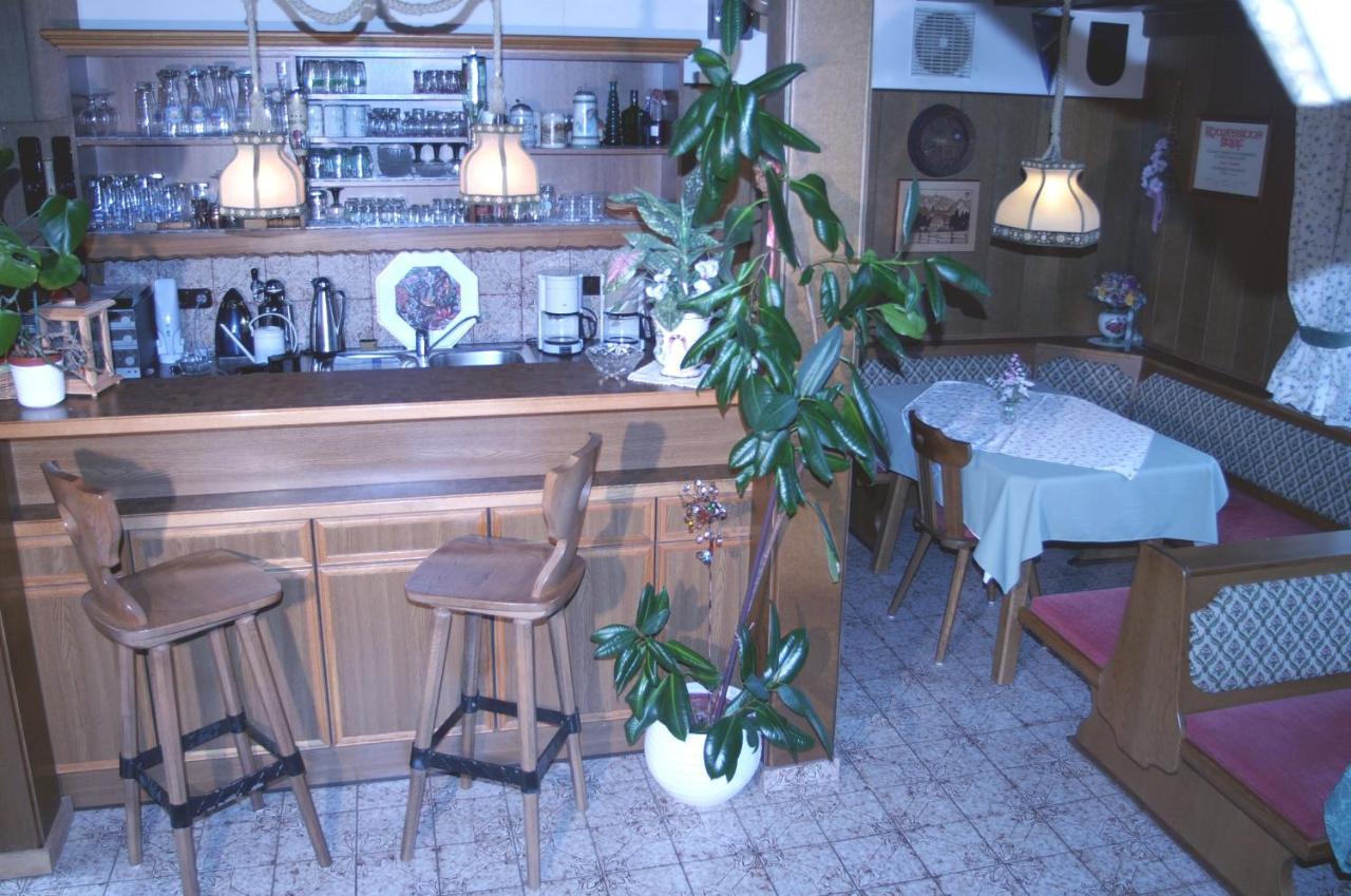 Privatpension Gosaukammblick Buitenkant foto